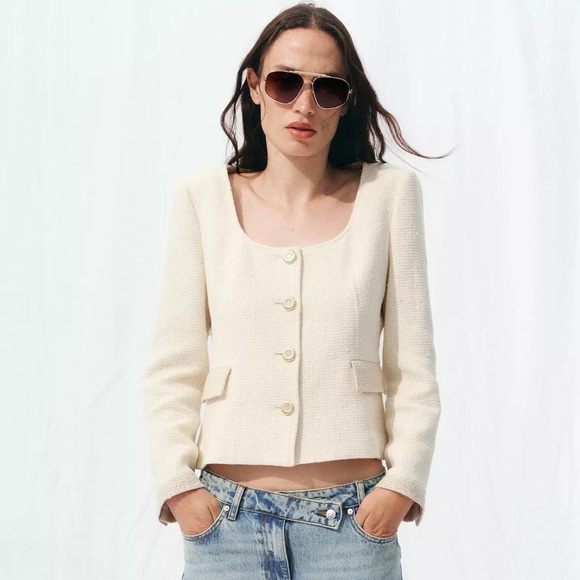 ZARA ROUND NECK TEXTURED BLAZER SIZE L - Picture 1 of 13